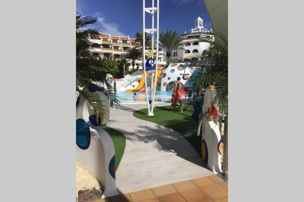 Apartamento Apartamento frente al mar! Playa de las Américas Exterior foto