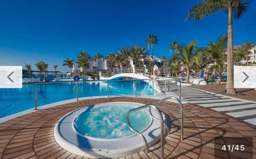 Apartamento Apartamento frente al mar! Playa de las Américas Exterior foto